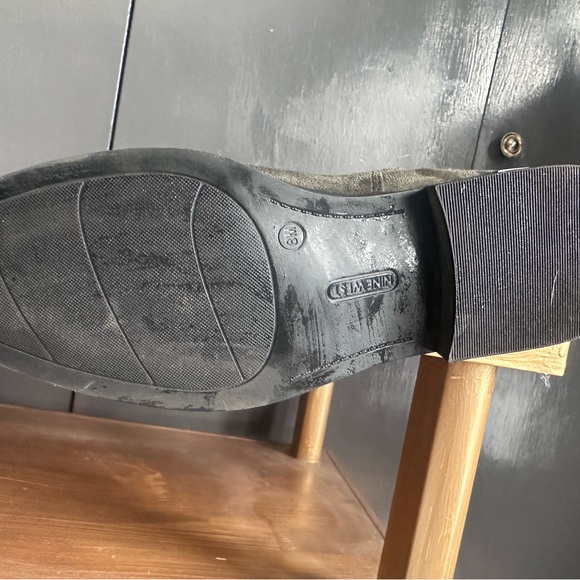 Nine West “Allair” Olive Sueded Knee-High Women's Boots - Picture 9 of 9